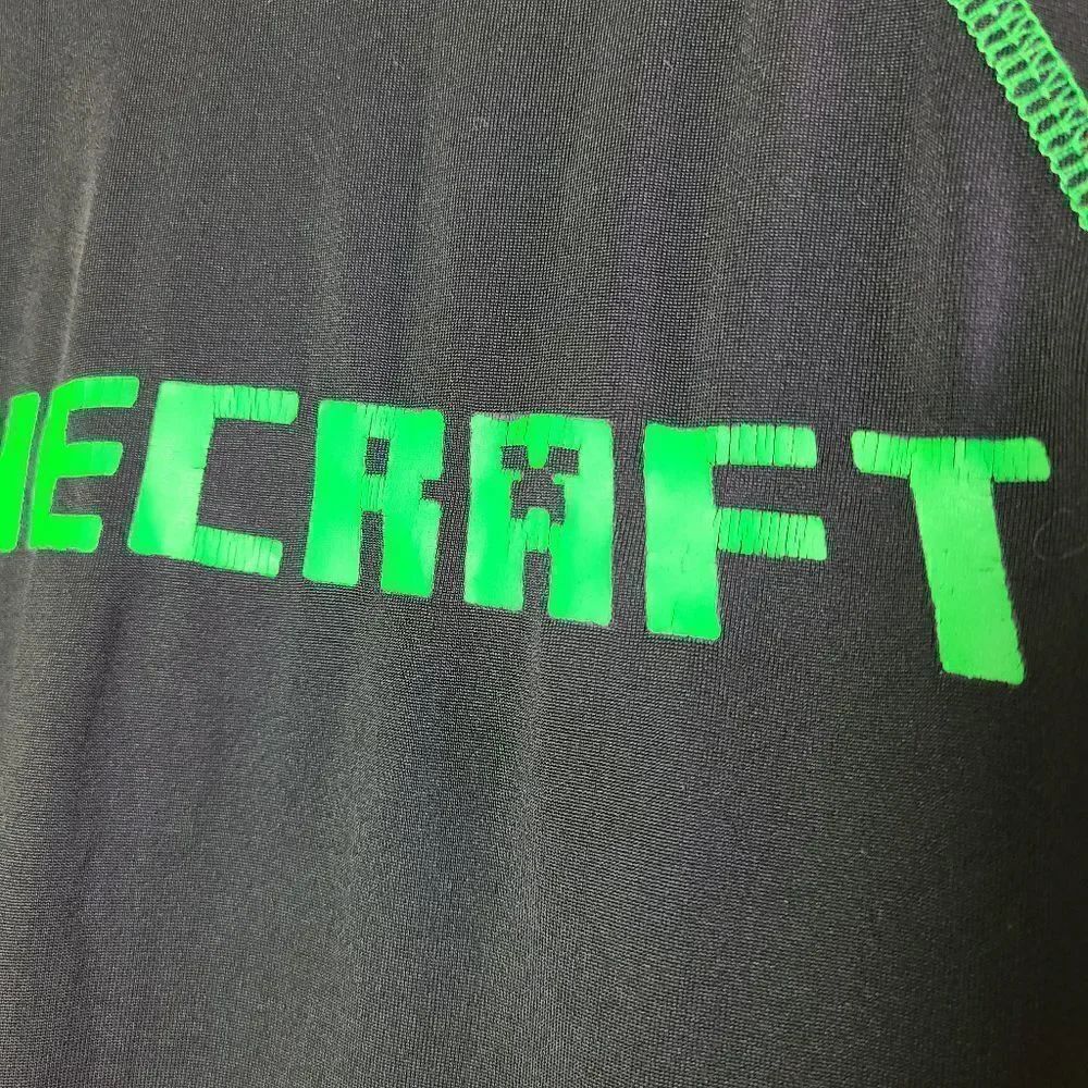 Minecraft T-shirt   - Picture 2 of 7